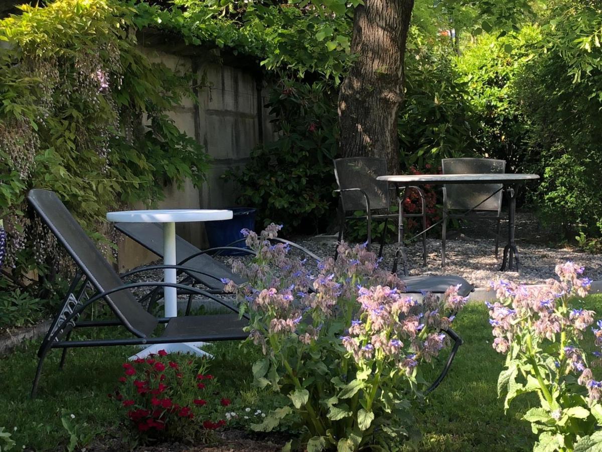 Les Cypres Lägenhet Vevey Exteriör bild